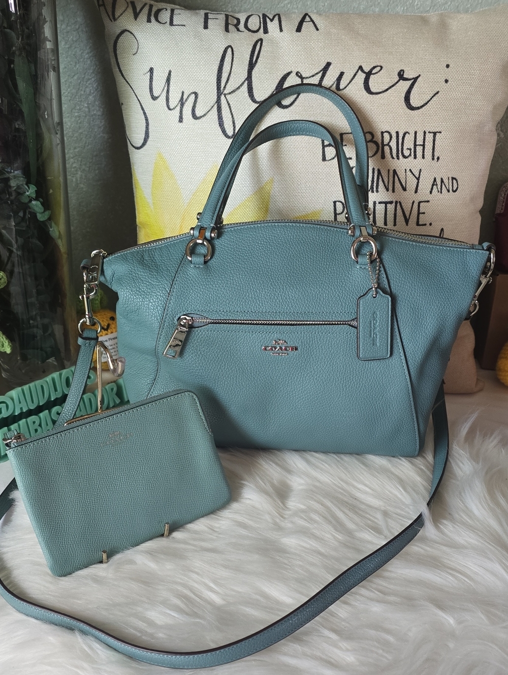 Coach Kelsey And Wristlet Teal Pebble Leather EUC 2fer!!